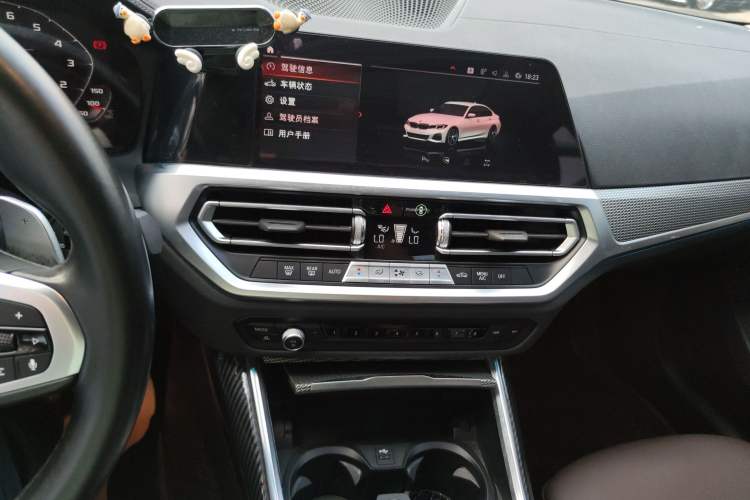 Used BMW 3 Series 2021 Second Facelift 325Li M Sport Night Edition Package Audio And AC Panel