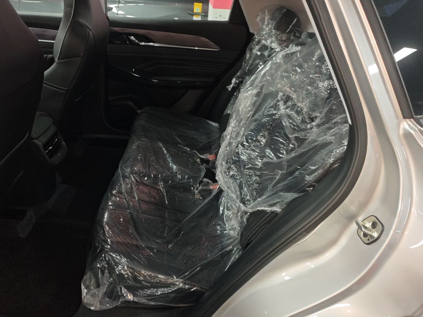 Dongfeng Aeolus Mage 2023 1.5T Luxury Edition — снимка 20