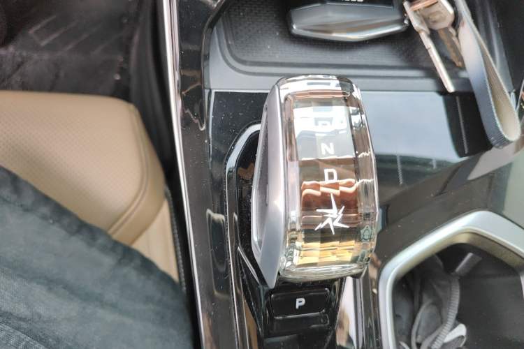 Used Geely Auto FX11 2023 2.0TD DCT Prestige Edition
