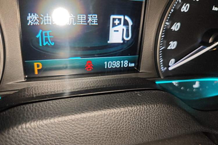 Used Buick GT 2016 18T Dual-Clutch Luxury Model Odometer Close Up