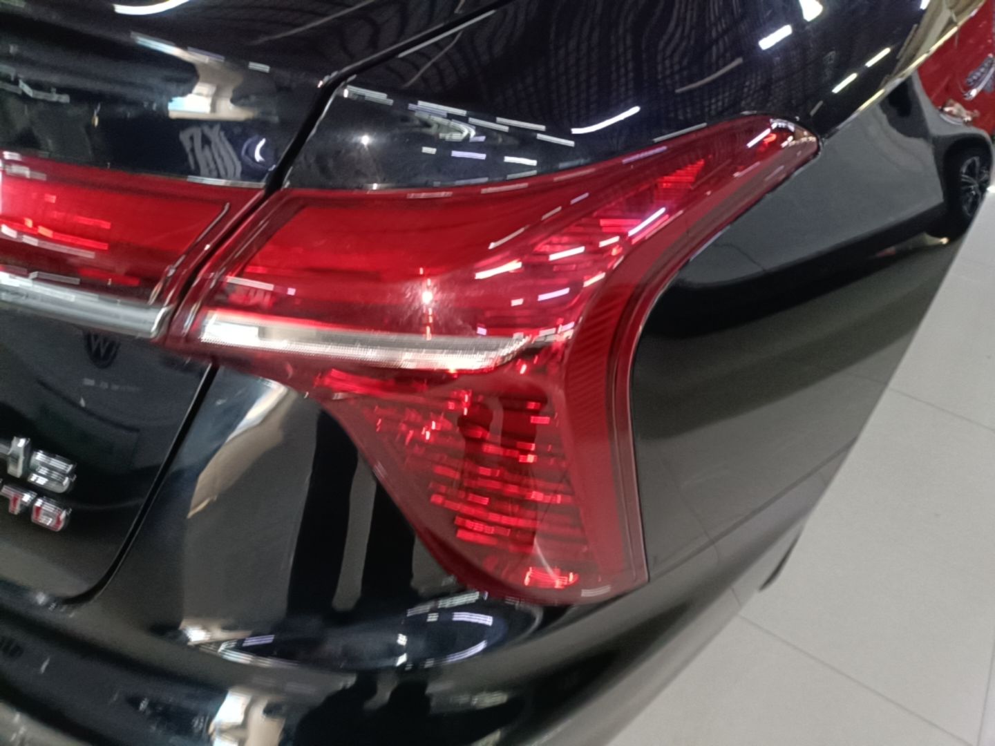 Hongqi H5 2024 2.0T Automatic Smart Connect Flagship Edition - Chinese Trim Chang — снимка 9