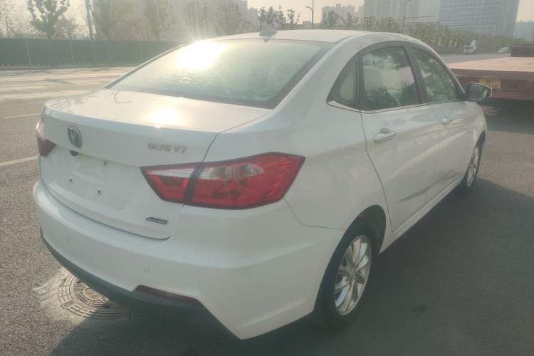 Used Changan Alsvin V7 2015 1.6L Manual Enjoyment Model China V Standard
