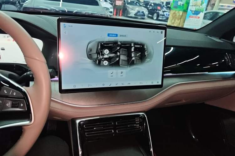 Used BYD Tang New Energy 2025 DM-i 115KM Prestige Model Audio And AC Panel