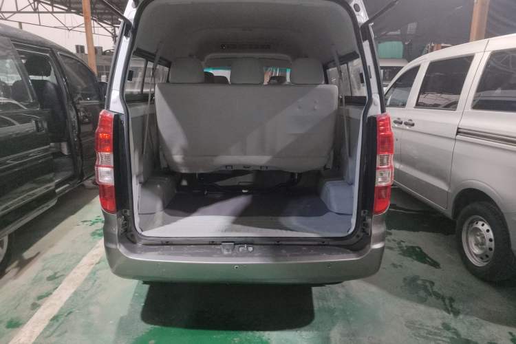 Used Jinbei New Hiace X30L 2018 1.5L Wealth Edition DLCG14
