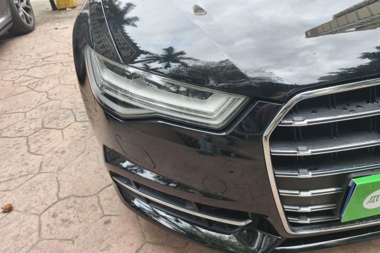 Used Audi A6L 2018 30th Anniversary Edition 45 TFSI quattro Sport model Right Front Headlight