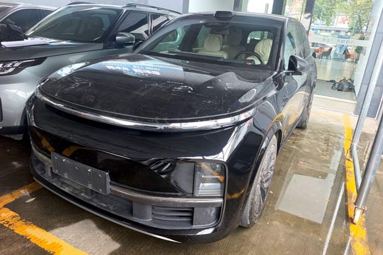 Used Li Auto L9 2022 Max model