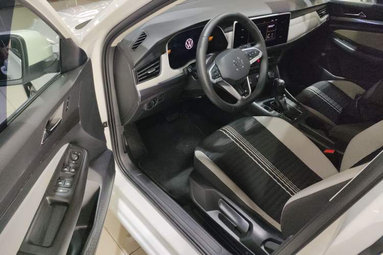 Used Volkswagen Bora 2023 200TSI DSG Comfort Edition Driver Seat