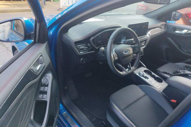 Used Ford Focus 2021 Hatchback EcoBoost 180 Automatic ST Line
