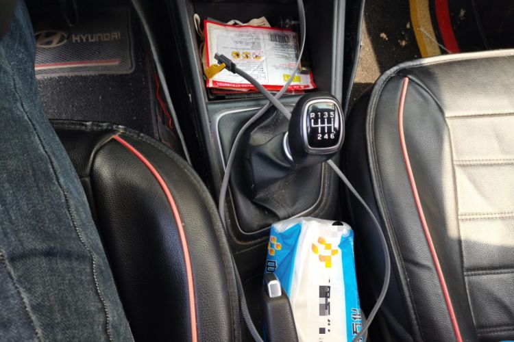 Used Hyundai Verna (new generation) 2020 1.4L Manual GLS Cool Edition Gear Lever