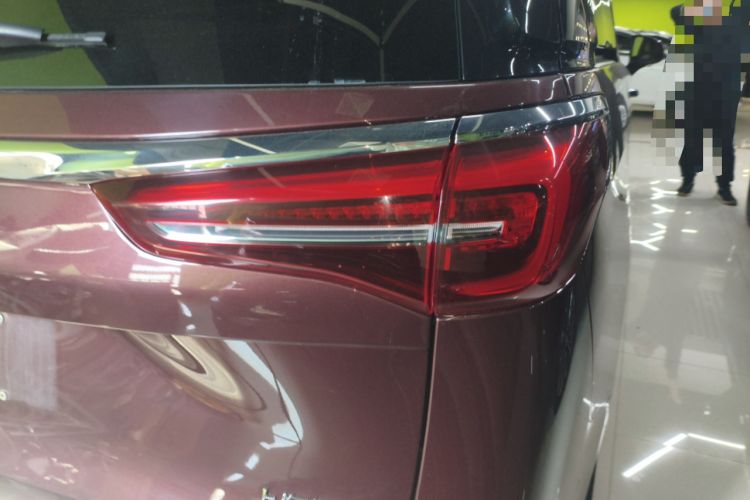 Used Buick GL8 2023 ES Lu Zun Luxury Edition and Yue Version Exterior 3