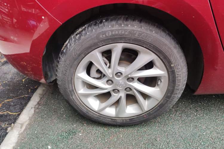 Used Buick Verano 2016 Hatchback 15S Automatic Leading Model