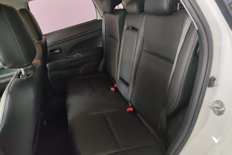 Used Mitsubishi ASX 2013 2.0L CVT Two-Wheel Drive Elite Edition Left Rear Seat