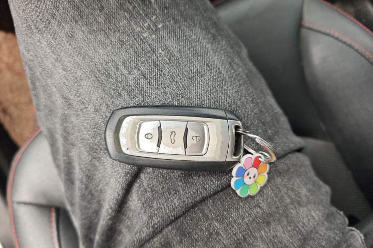 Used Geely Auto Emgrand 2015 Sedan 1.5L Manual - Top Trim Level
