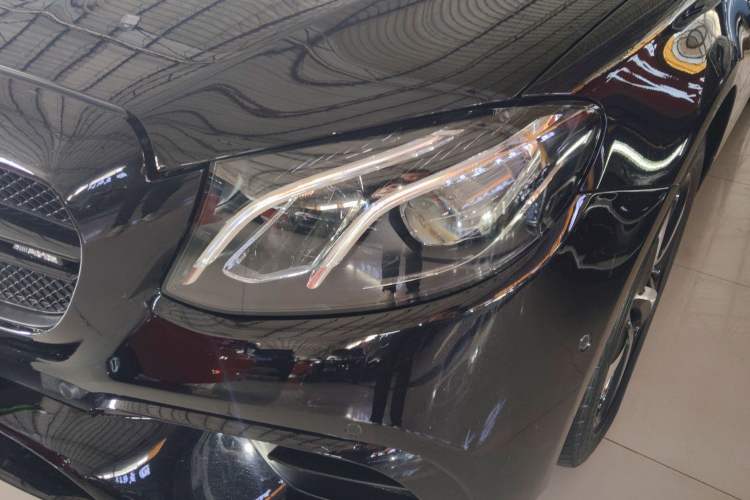 Used Mercedes-Benz E-Class 2017 Restyled E 300 Sport Edition
