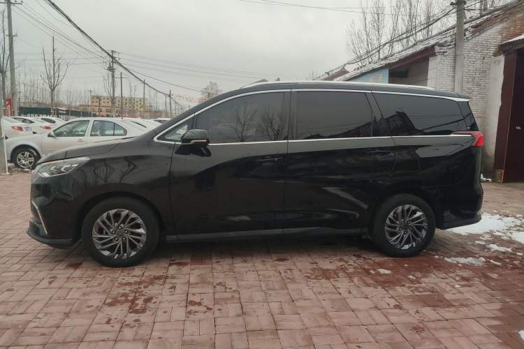 Used SAIC MAXUS G50 2020 1.5T Automatic Luxury Edition Left Side