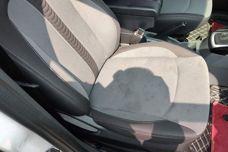 Used Ford EcoSport 2013 1.5L Automatic Fashion Model