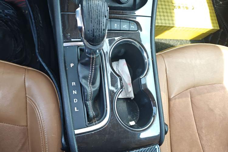 Used Buick Verano 2015 Sedan 20T Dual-Clutch Flagship Model