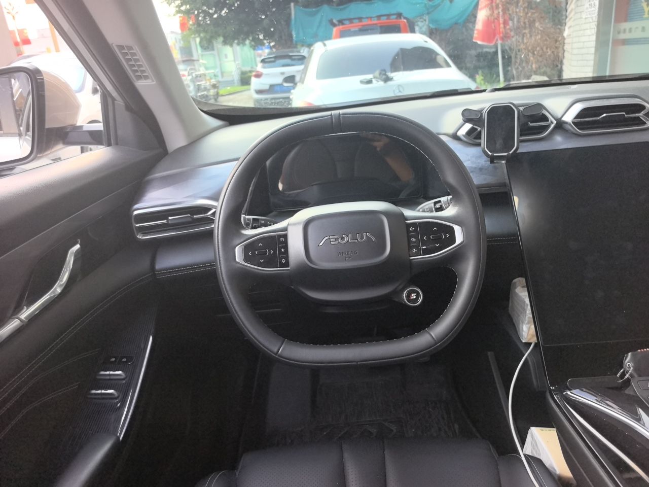Dongfeng Aeolus Mage 2023 DH-i 1.5T Luxury Edition — снимка 7