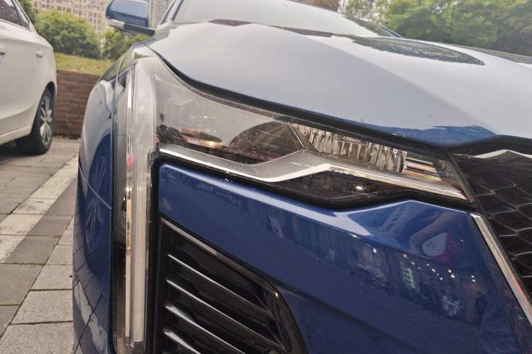 Used Cadillac CT4 2020 28T Fashion Edition Right Front Headlight