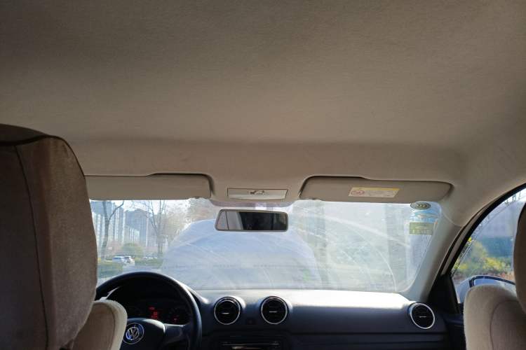 Used Volkswagen Jetta 2017 1.4L Manual Fashion Edition