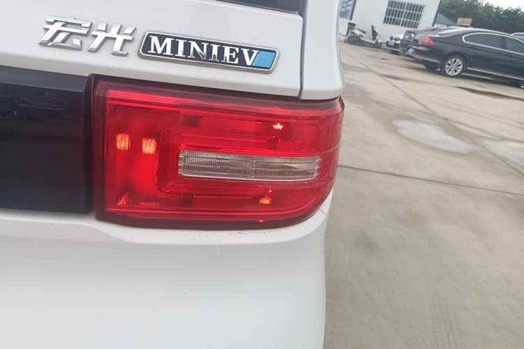 Used Wuling Hongguang MINIEV 2020 Freedom Version Lithium Iron Phosphate