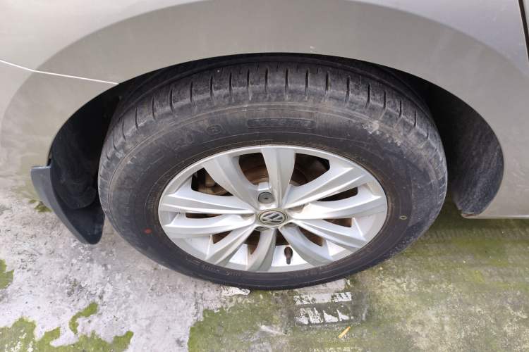 Used Volkswagen Bora 2017 1.6L Automatic Fashion Model
