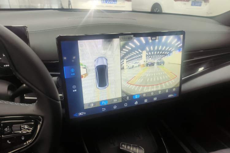 Used BYD Seal 2022 550 km Standard Range Rear-Wheel Drive Elite Version