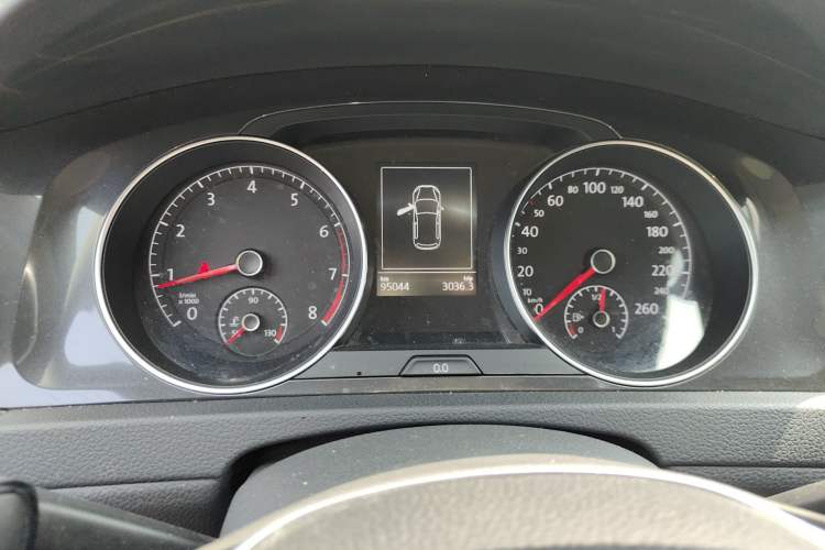 Used Volkswagen Golf 2017 230TSI Automatic Comfort Edition – Celebrating Milestone of One Million Units
