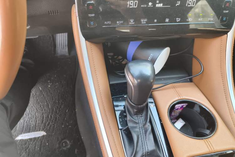 Used Toyota Avalon 2023 Dual-Motor 2.5L XLE Prestige Edition