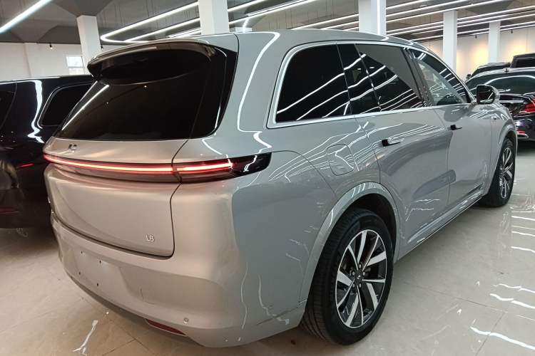 Used Li Auto L8 2023 Max model