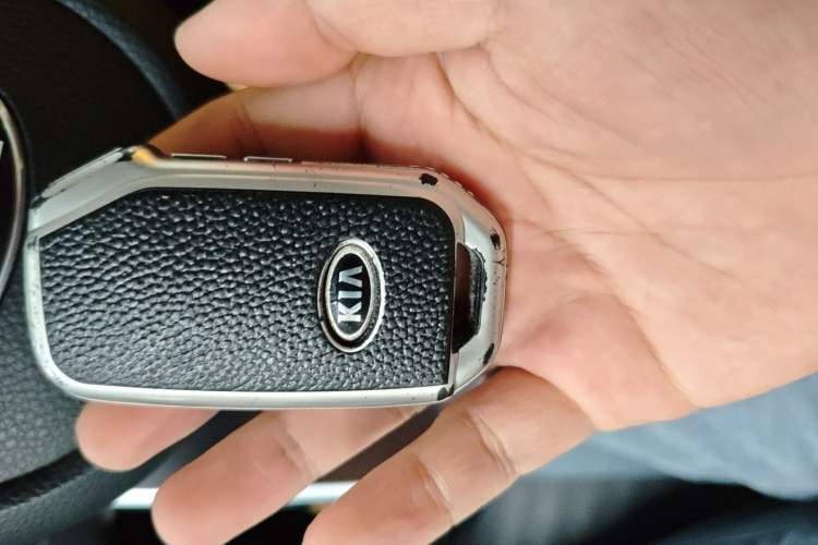 Used Kia Sportage R 2019 2.0L Automatic Smart Luxury Edition Vehicle Key