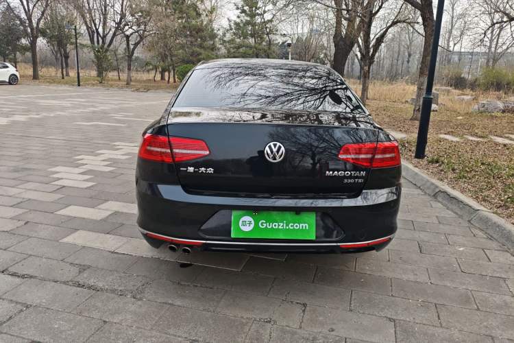 Used Volkswagen Magotan 2018 330TSI DSG Advanced Model Rear