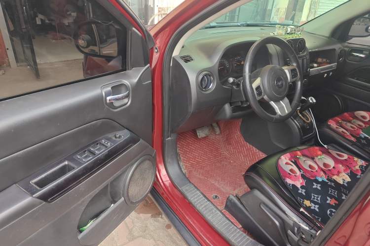 Used Jeep Compass 2014 Revised Version 2.0L Two-Wheel Drive Entry-Level Edition