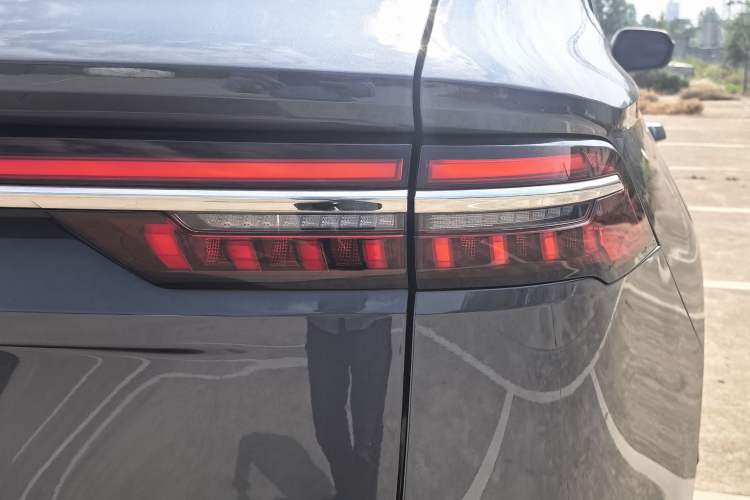 Used Geely Auto Monjaro L 2024 2.0TD High-Power Automatic Two-Wheel Drive Yunqi Version