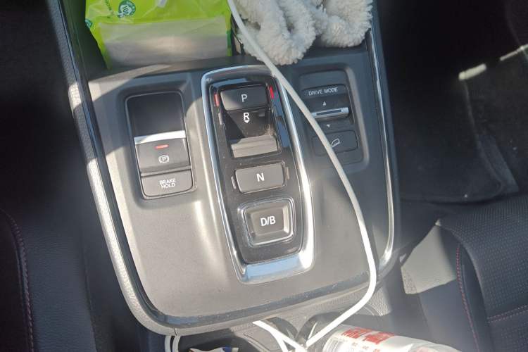 Used Honda CR-V 2023 2.0L eHEV Two-Wheel Drive Smart Edition Gear Lever