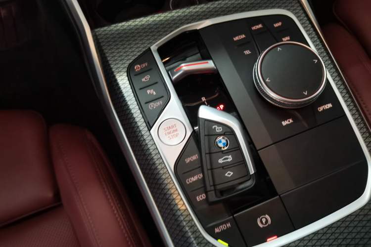 Used BMW 3 Series 2023 325Li M Sport Night Edition Package Gear Lever