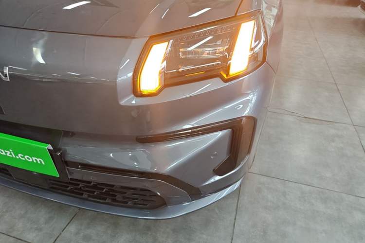 Used AION V 2024 Aion Tyrannosaurus 650 LiDAR Edition
