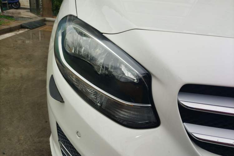 Used Mercedes-Benz B-Class 2017 B 200 Sport Edition
