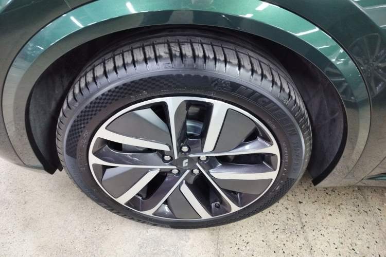 Used Li Auto L9 2024 Ultra Model
