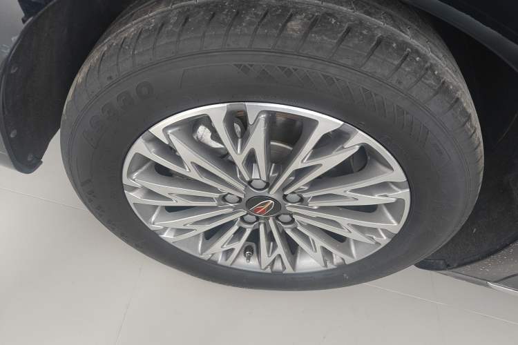 Used Hongqi H5 2023 2.0T Automatic Smart Connect Flagship Edition
