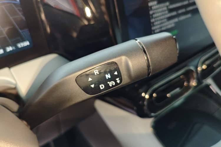 Used Leapmotor C01 2022 Four-Wheel Drive Dual-Motor High-Performance Version
