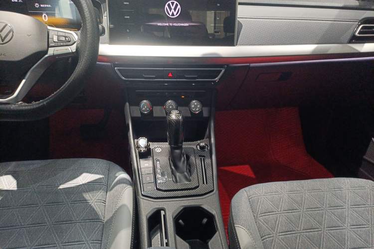 Used Volkswagen Lavida 2023 280TSI DSG Full-Comfort Edition Audio And AC Panel