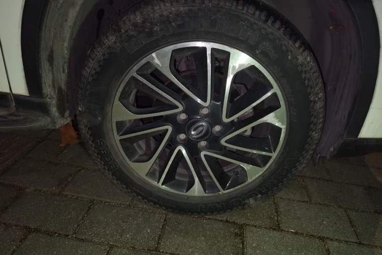 Used GAC Trumpchi GS4 2015 200T G-DCT Elite Edition Exterior 7