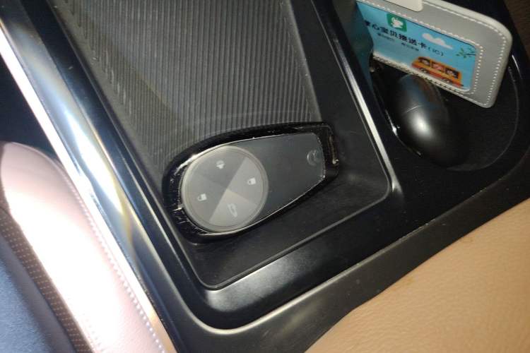 Used Nio ES8 2022 100 kWh 7-Seater Version
