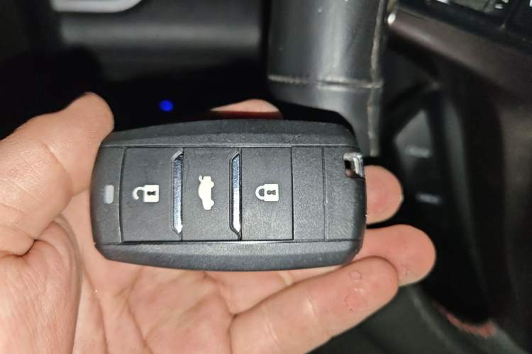 Used Changan CS75 2017 Shangkui Edition 1.5T Manual Fengxiang Model