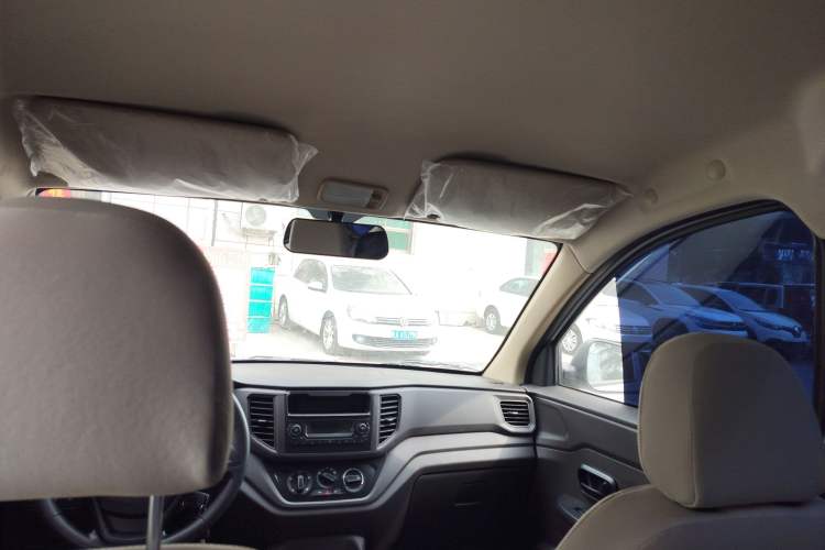 Used Wuling Hongguang V 2022 1.5L Jingqu Edition Electric-Assist LAR