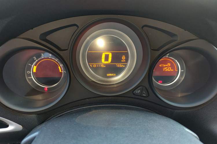 Used Citroen C4L 2014 1.8L Intelligent Drive Manual Enjoyment Model
