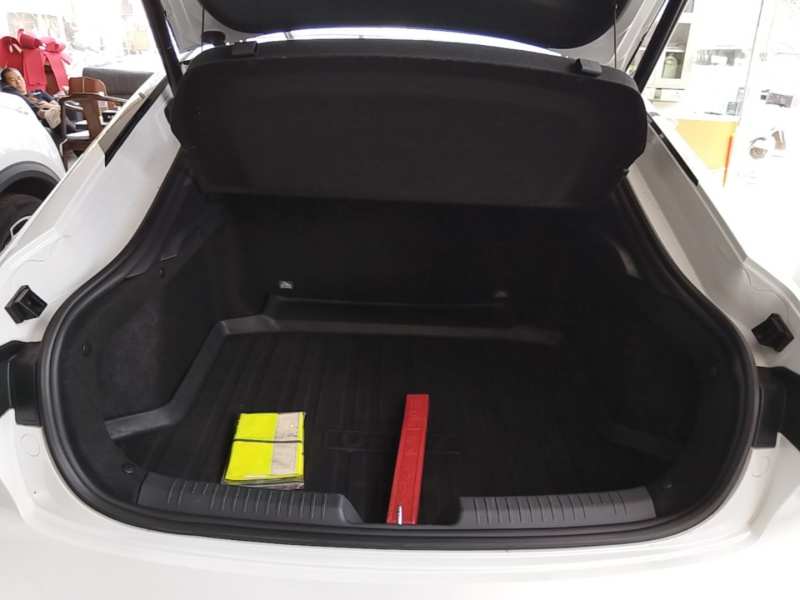 Used CHANGAN UNI-V 2023 1.5T Sport Edition — 18