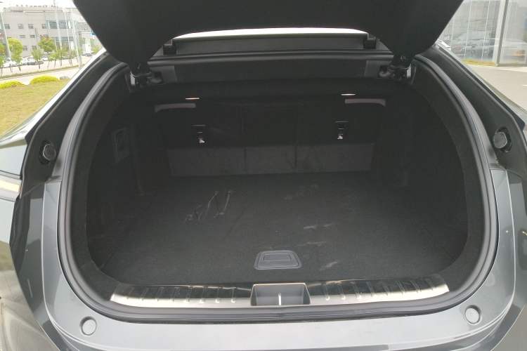 Used Avatr 12 2026 Ultra Pure-Electric All-Wheel-Drive Version
