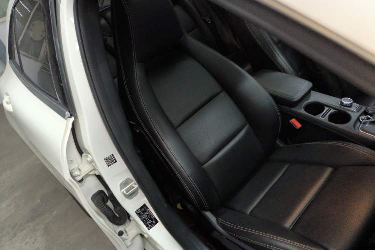 Used Mercedes-Benz GLA 2017 GLA 200 Fashion Model
